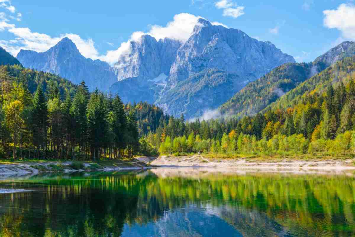 Mete di montagna e di lago per le ferie a settembre