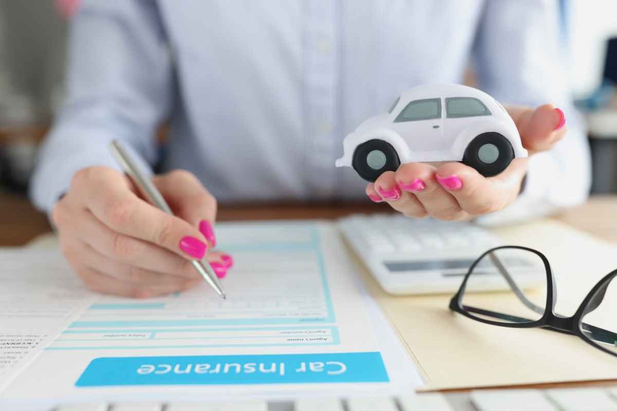 assicurazione auto formula mensile