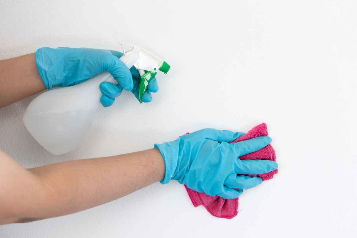 pulire pareti bianche metodi