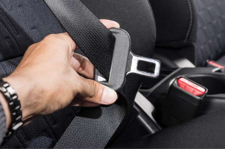 Cintura sicurezza auto Volvo: data