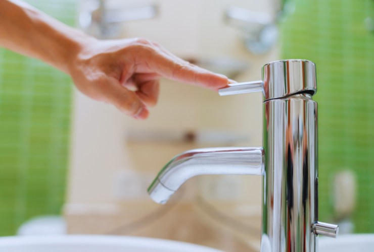 Risparmiare acqua casa: 10 cose fare