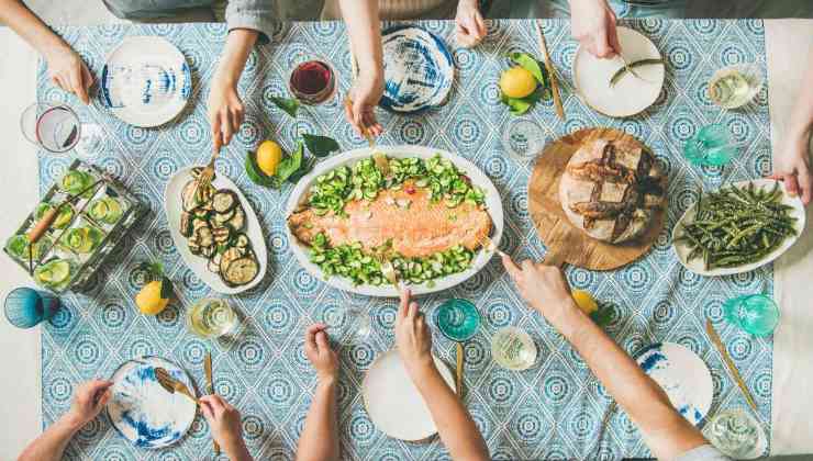 Cena perfetta estate alimenti